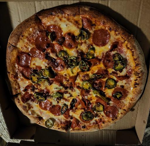 Red Tomato Pizza